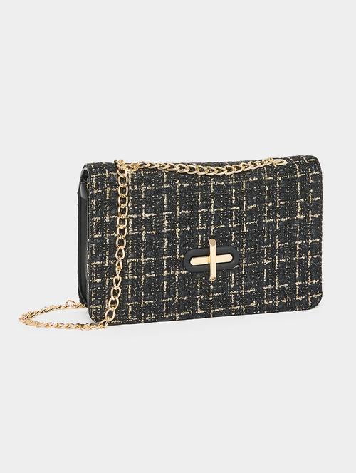 women black textured handbag - 21510720 -  Standard Image - 0