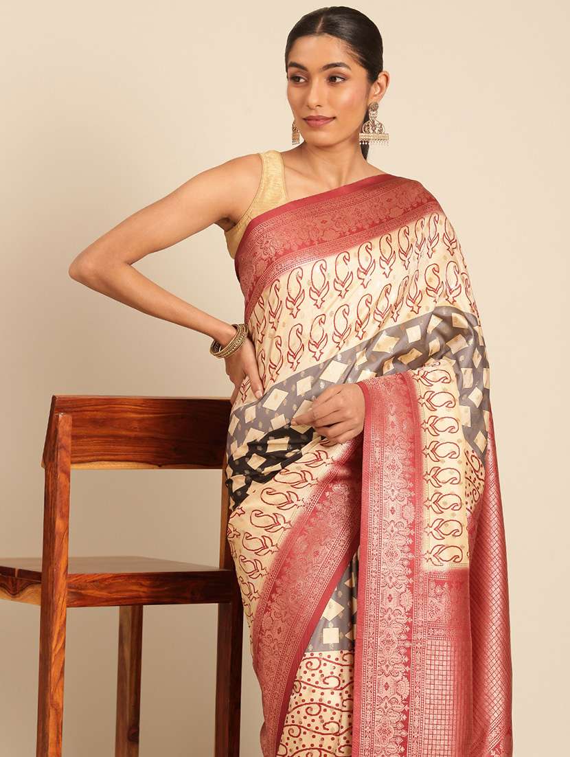 women self-designed bordered saree with blouse - 21511667 -  Standard Image - 3