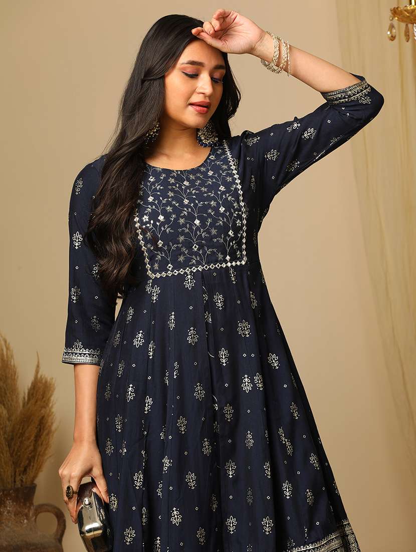 women's blue ethnic motif embroidered sequinned yoke foil jaal print layered anarakali kurta - 21511686 -  Standard Image - 3