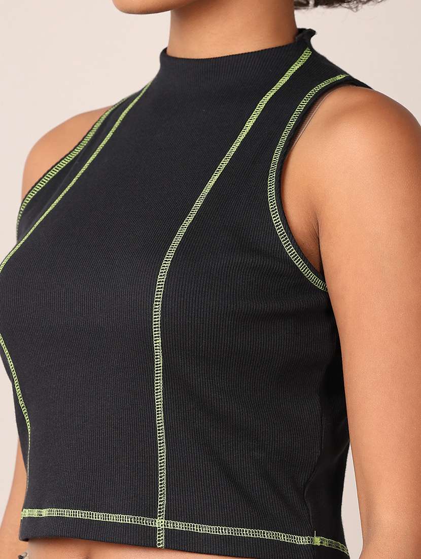 women solid mock neck sleeveless crop top - 21513509 -  Standard Image - 5