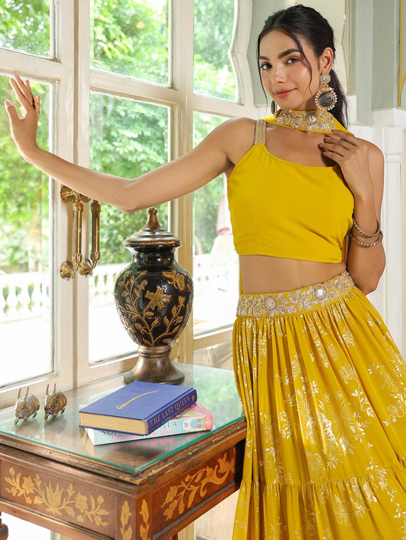 women yellow flared lehenga - 21514021 - Standard Image - 5