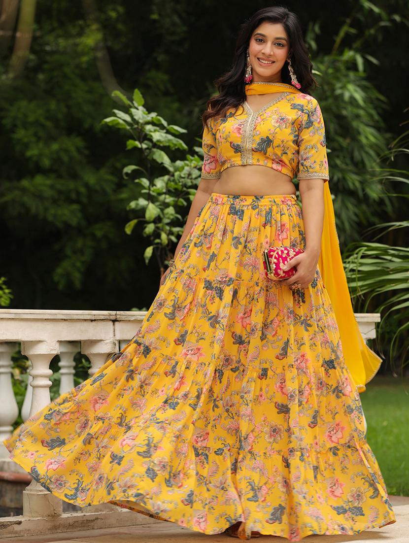 women yellow flared lehenga - 21514028 - Standard Image - 3