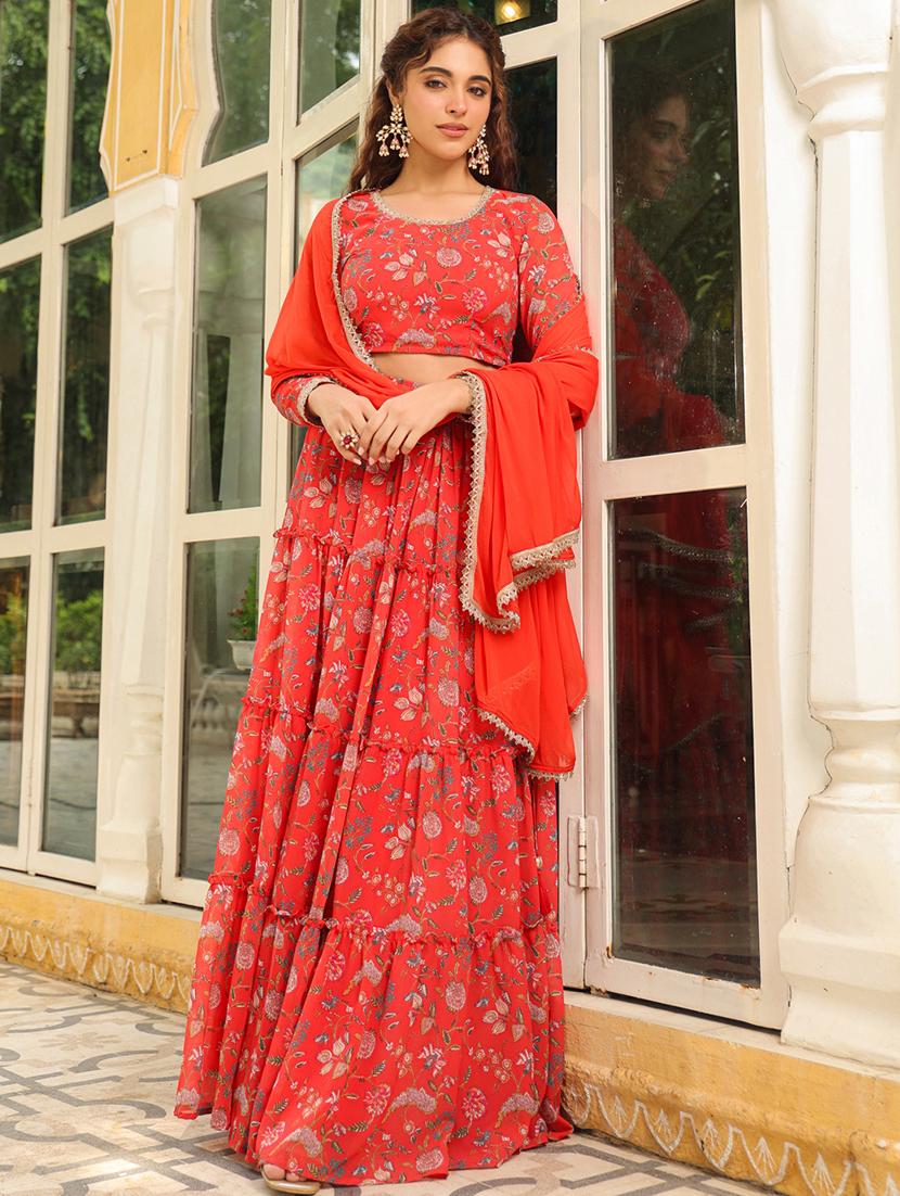 women red flared lehenga - 21514031 - Standard Image - 3