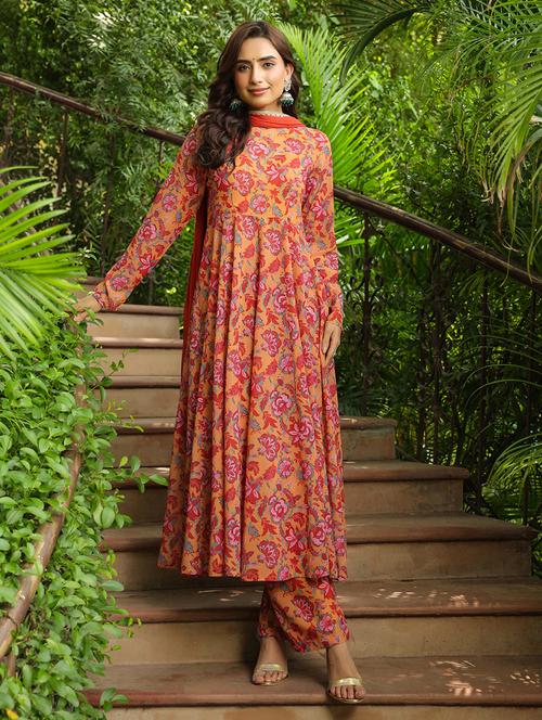 women printed long sleeves suit set - 21514117 - Standard Image - 0