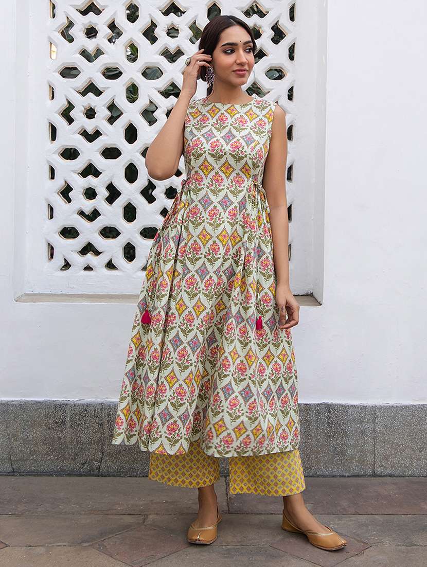 women floral kurta palazzo set 