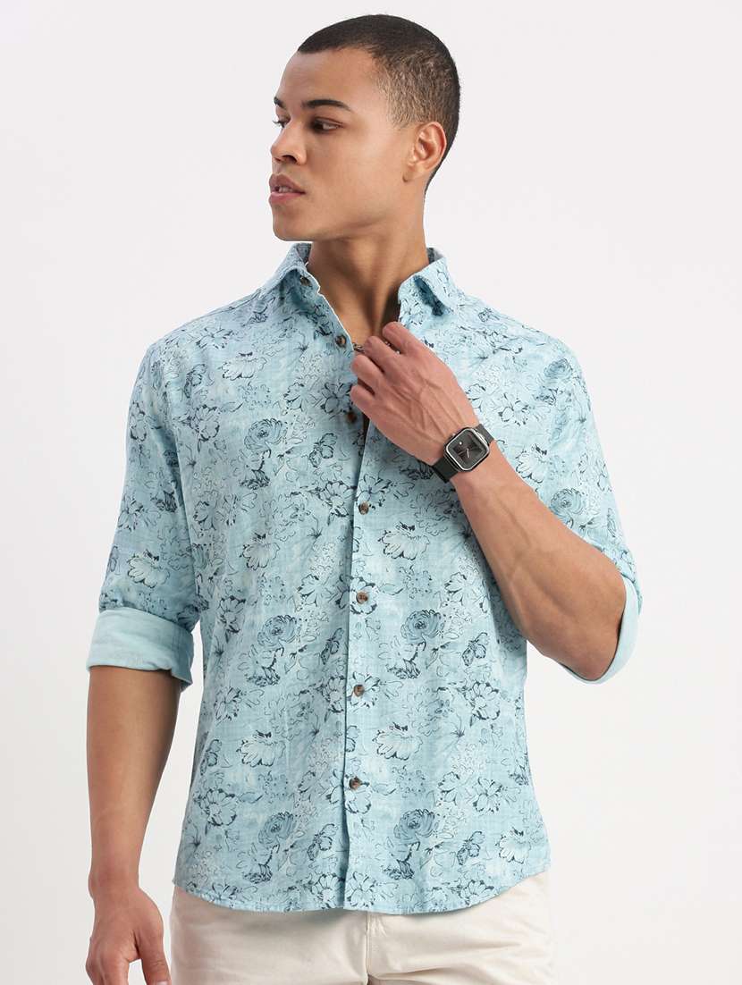 men light blue florals short sleeves casual shirt
