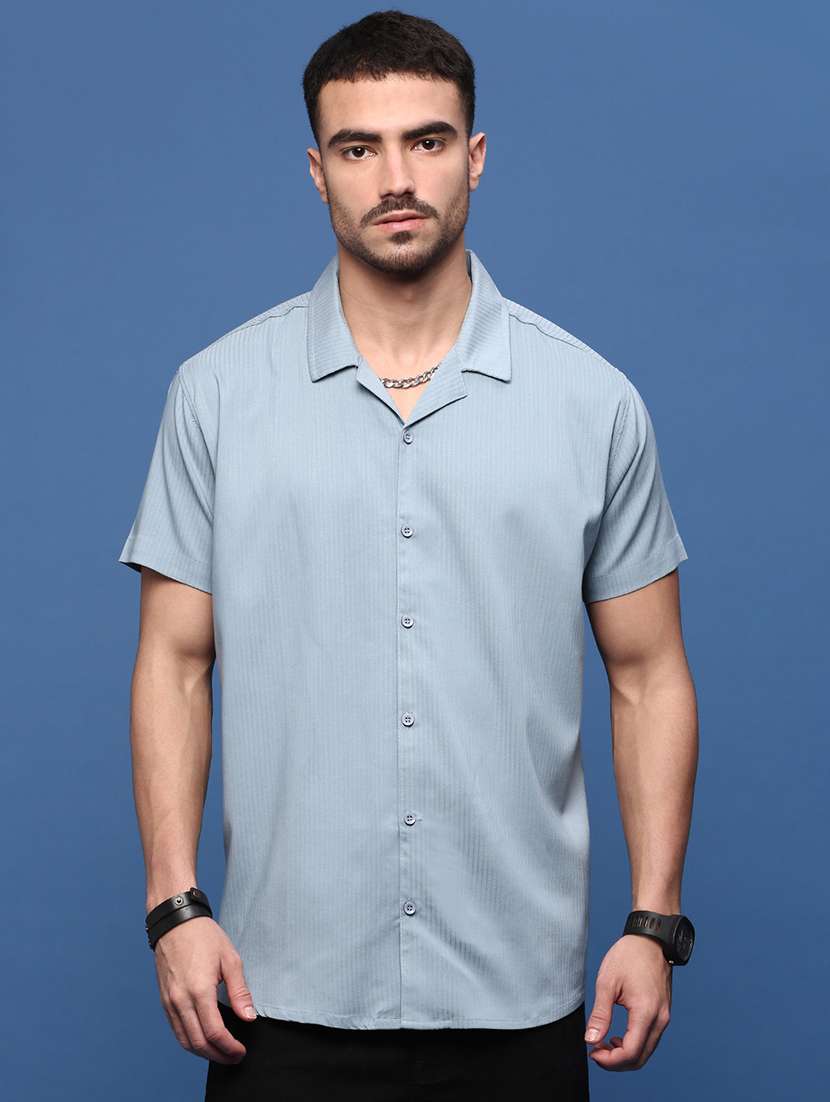 men collared solid casual shirt