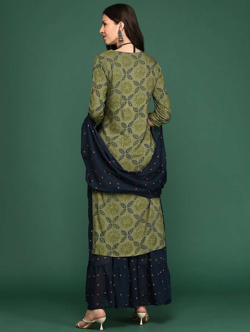 women olive printed kurta skirt set with dupatta - 21514920 - Standard Image - 3