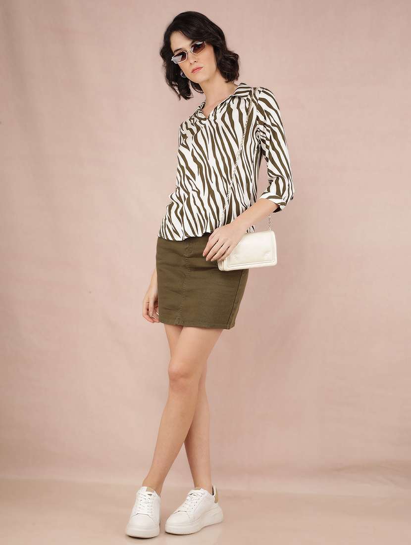 women animal printed collared straight top - 21518004 -  Standard Image - 5