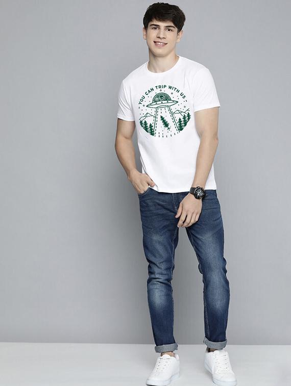 men white front printed t-shirt - 21518218 - Standard Image - 3