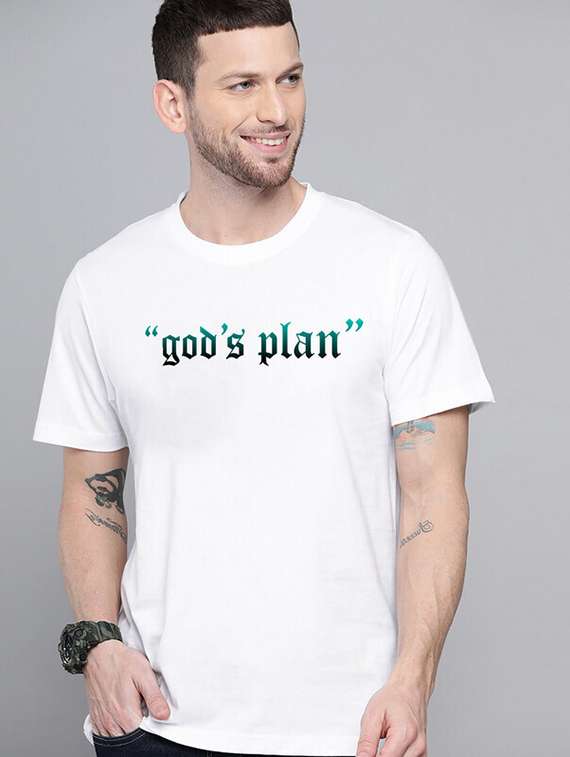 men round neck chest printed t-shirt