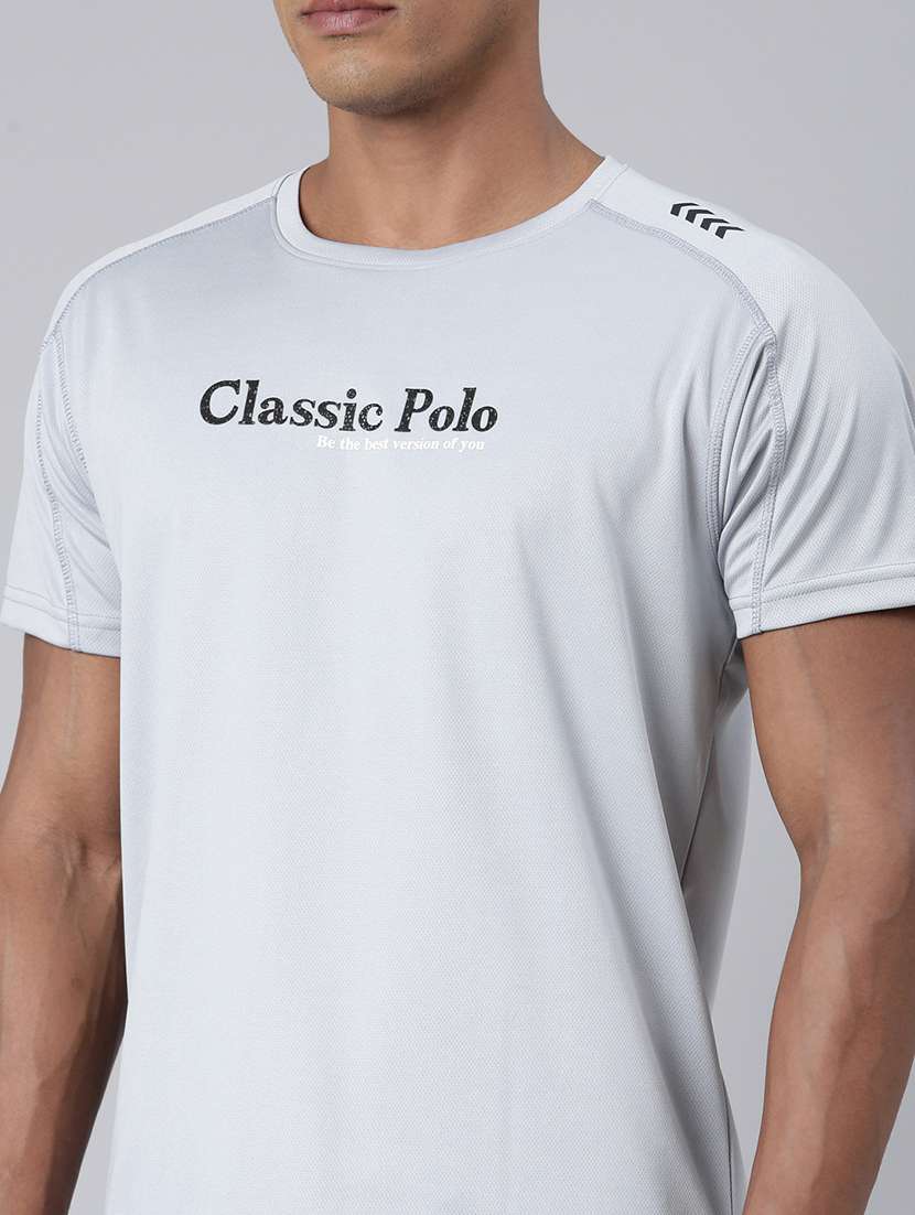 men round neck chest print t-shirt - 21518286 -  Standard Image - 3