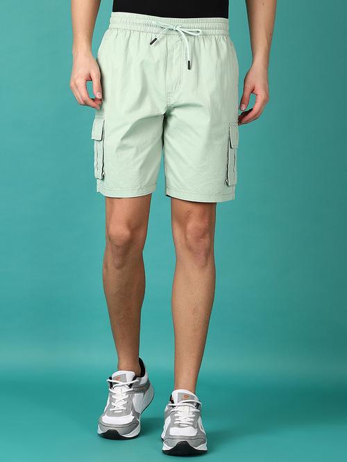 men mid rise solid cargo shorts - 21519216 - Standard Image - 0