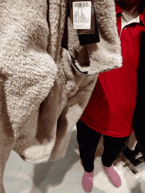assorted fur sweatshirt - 21519249 -  Zoom Image - 0