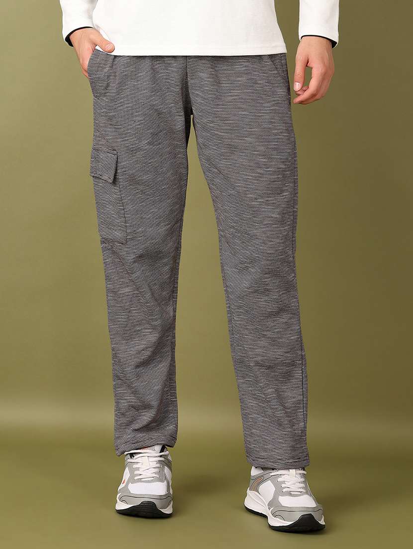 men grey solid pyjama