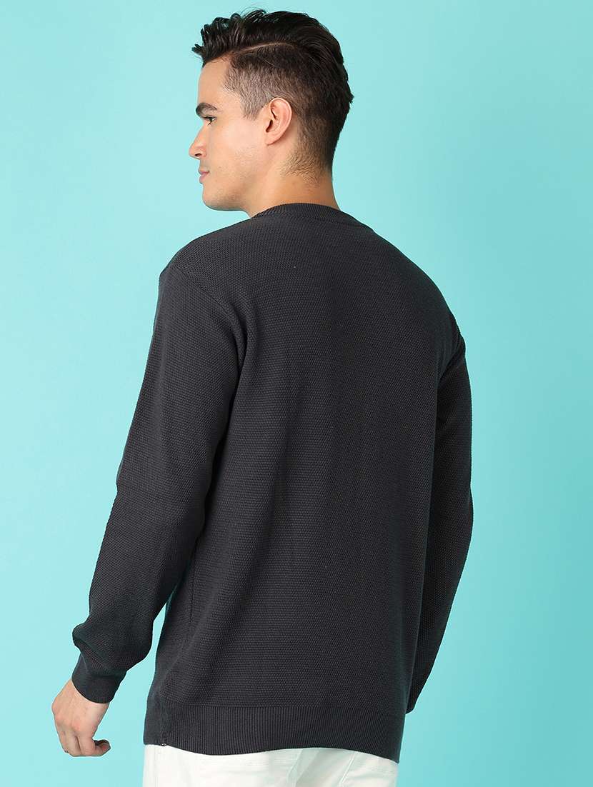 men round neck solid pullover - 21519316 -  Standard Image - 3
