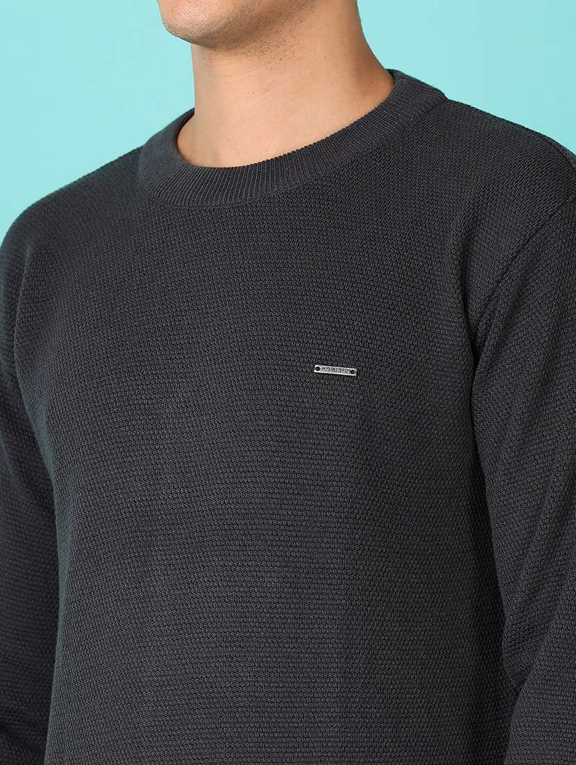 men round neck solid pullover - 21519316 -  Standard Image - 5
