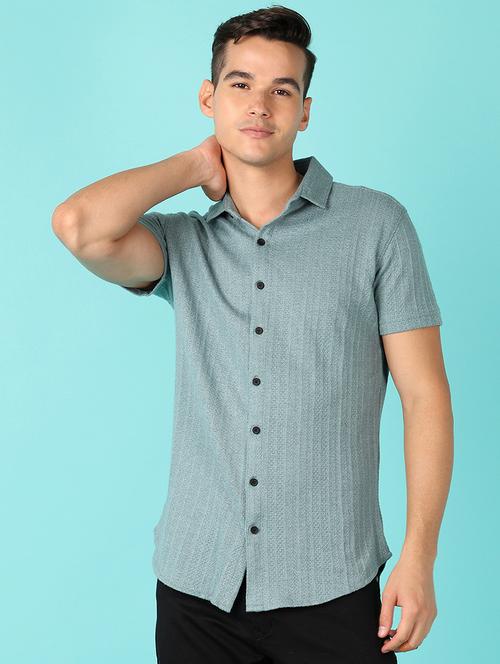 men short sleeves plain casual shirt - 21519365 -  Standard Image - 0
