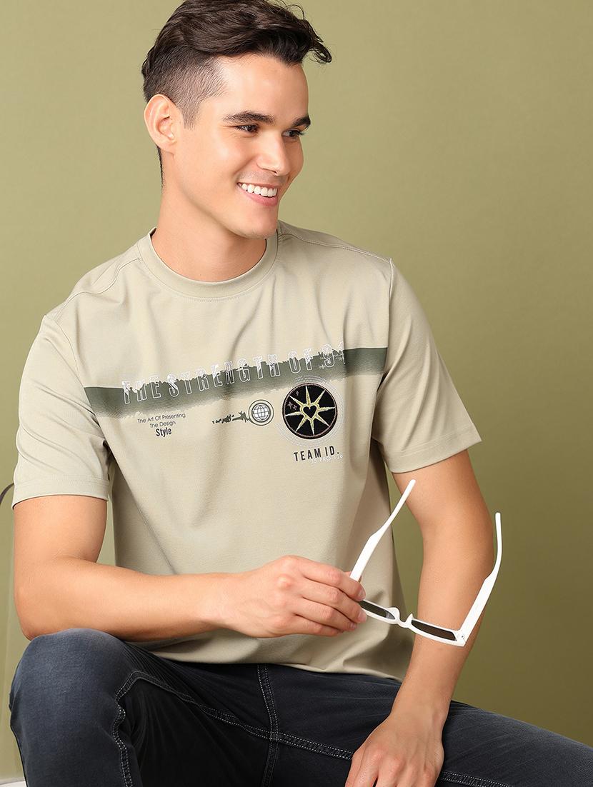 men round neck chest print t-shirt - 21519400 - Standard Image - 3