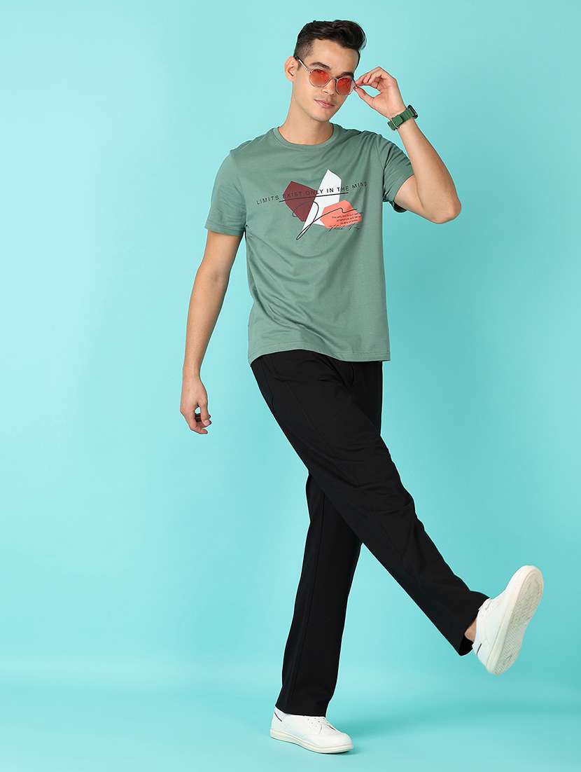 men short sleeves chest print t-shirt - 21519406 - Standard Image - 3