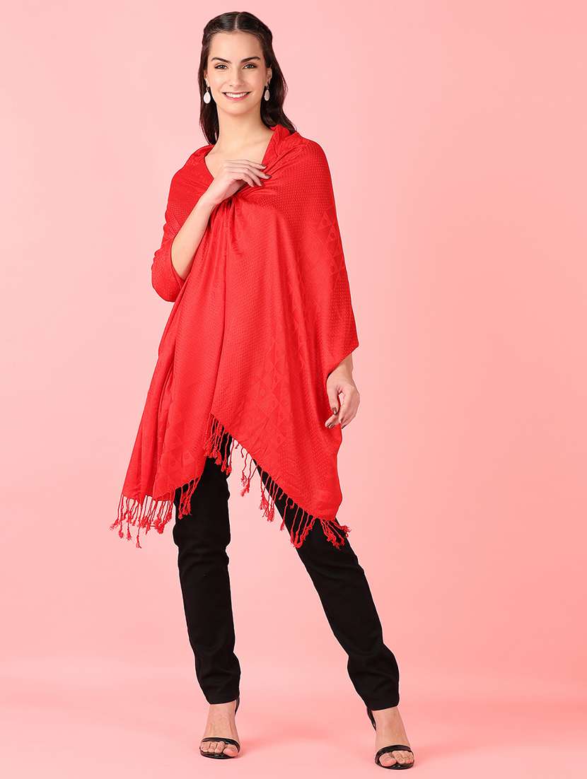 women self design winter stole