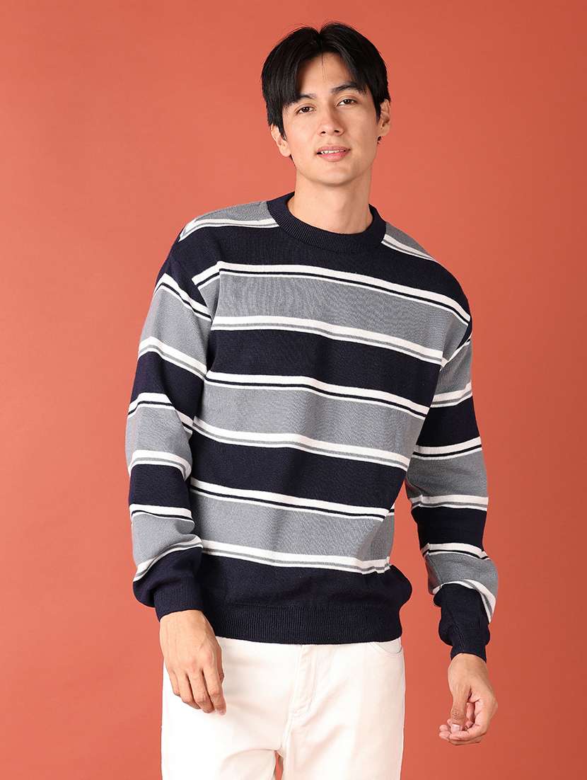 men self design round neck pullover