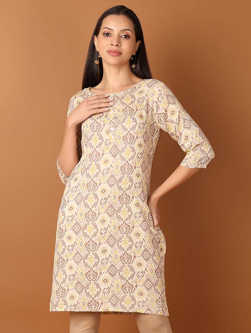 women three quarter sleeve straight kurta