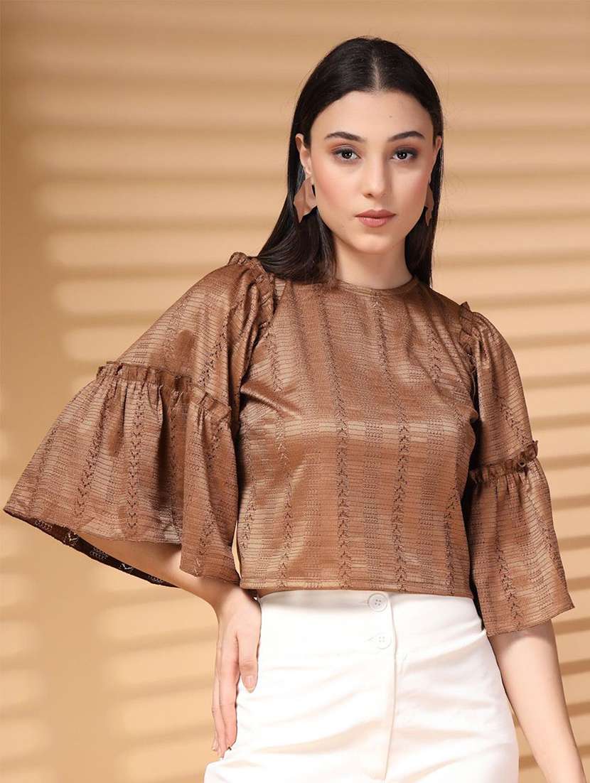 women self design bell sleeves crop top