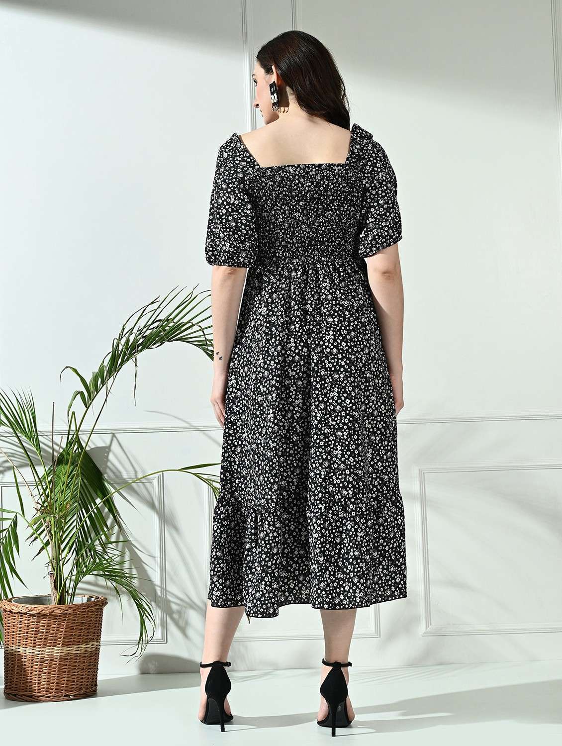 women floral printed square neck tiered dress - 21520550 - Standard Image - 3