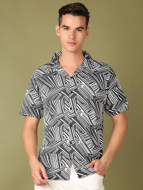 men printed short sleeve casual shirt - 21521345 - Standard Image - 0