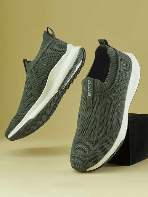 men olive sport shoe - 21521624 -  Standard Image - 0