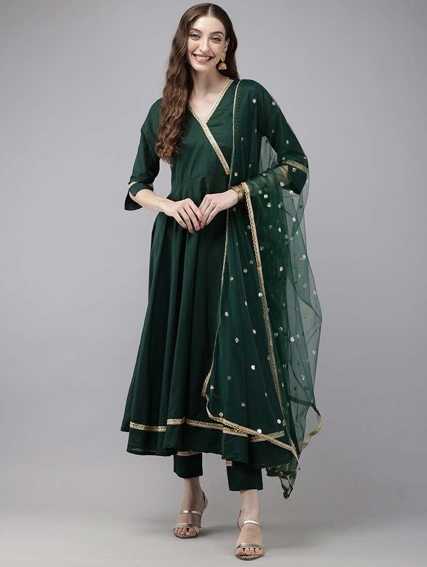women v neck embellished suit set - 21522485 - Zoom Image - 0