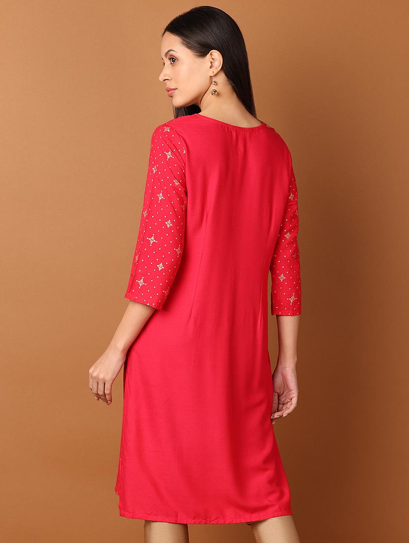 women red three quarter sleeve a-line kurta - 21522885 - Standard Image - 3
