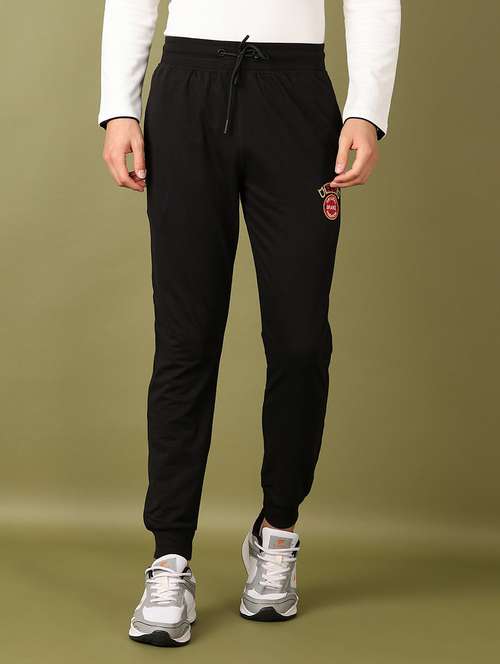 men mid rise placement print jogger - 21522950 - Standard Image - 0