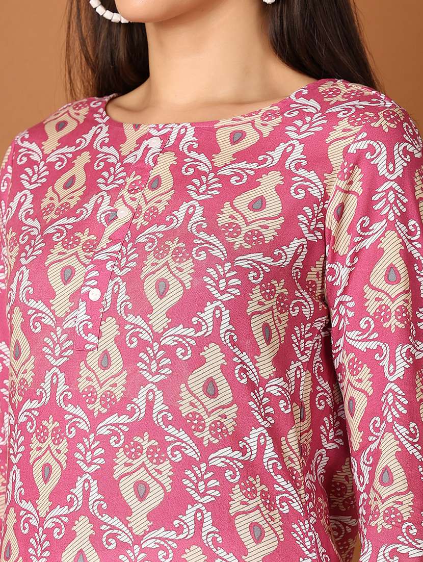 women three quarter sleeve straight kurta - 21523074 -  Standard Image - 5