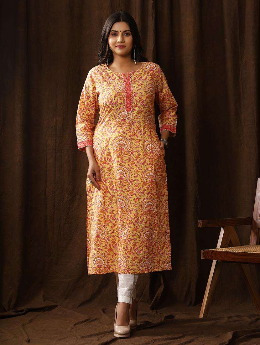 women three quarter sleeve straight kurta