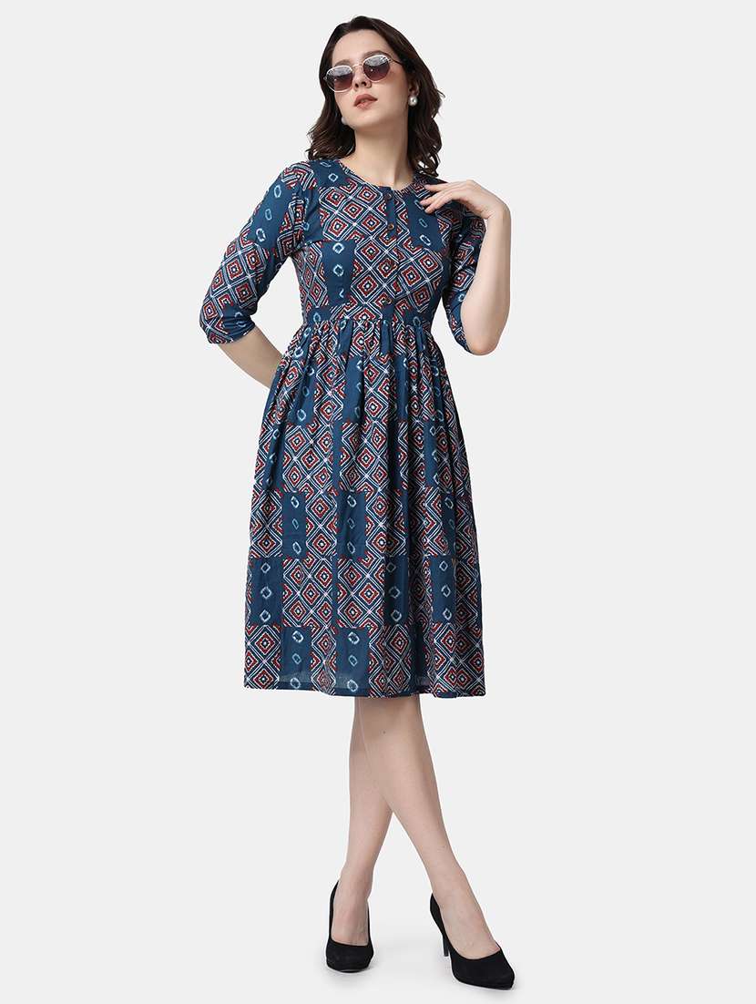 women printed round neck fit & flare dress