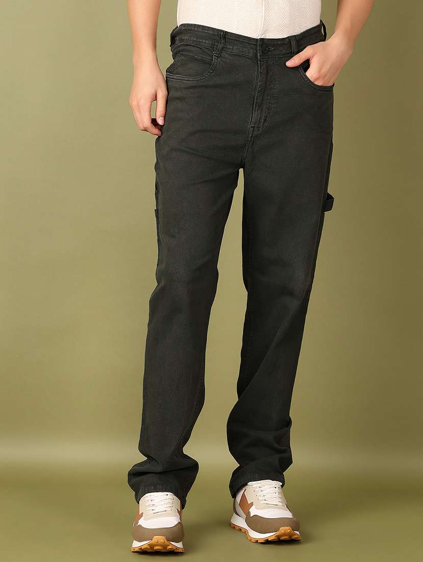 men olive solid jeans
