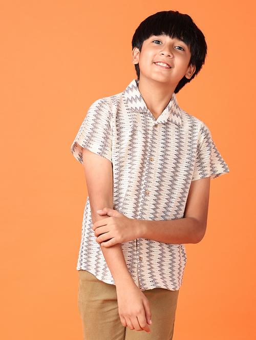 boys self design short sleeve casual shirt - 21524353 - Standard Image - 0