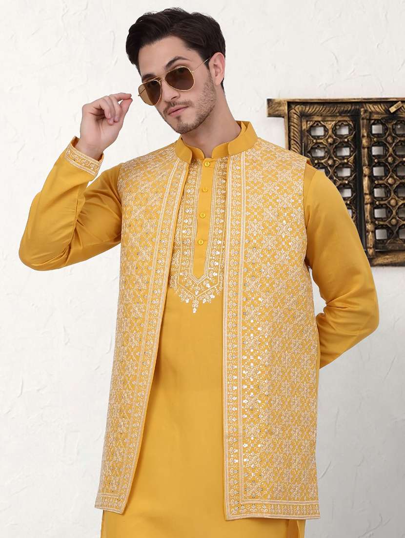 men embroidered kurta pyjama with jacket  - 21524851 -  Standard Image - 3