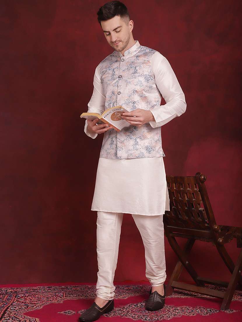 men solid kurta pyjama set with printed jacket - 21524878 - Zoom Image - 0