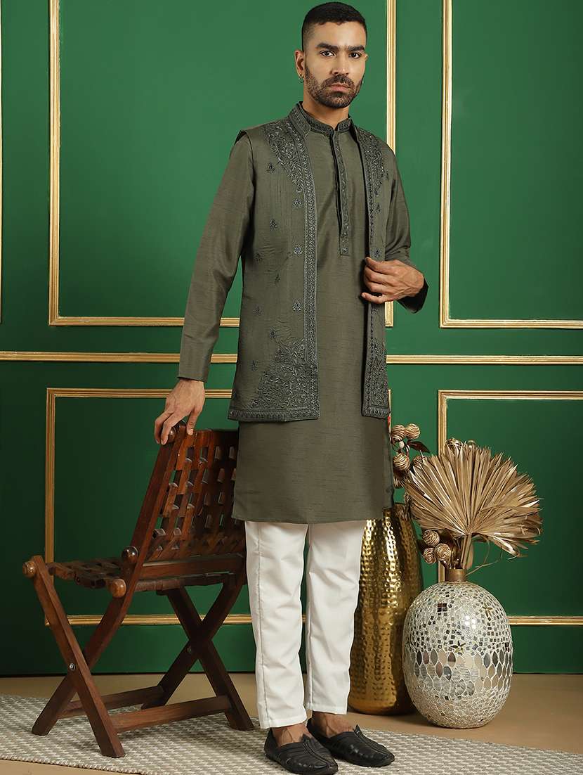 men mandarin neck kurta bottom with jacket ethnic wear set