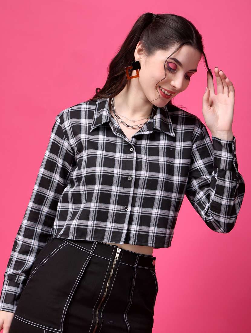 women checkered collared crop shirt