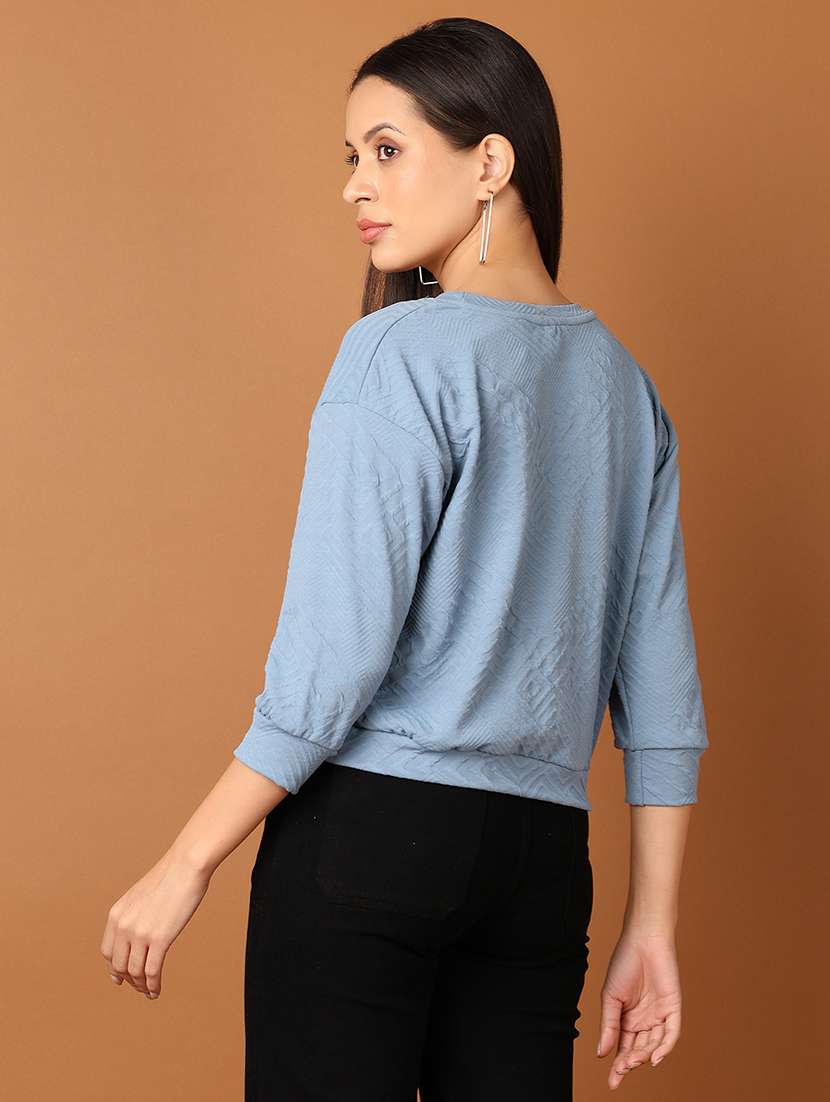 women round neck plain t-shirt - 21527470 -  Standard Image - 3