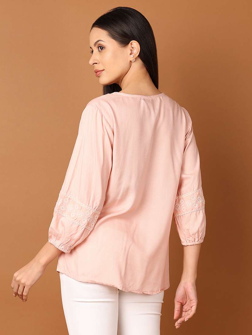 women peach solid straight kurti - 21527484 -  Standard Image - 3