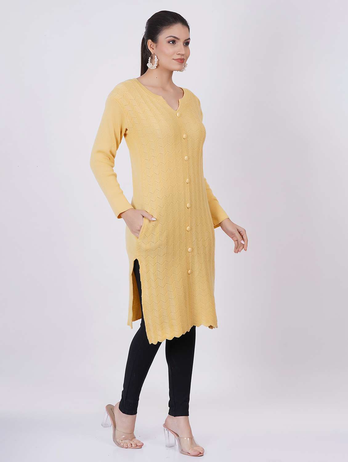women long sleeve self-designed woolen kurta - 21527790 -  Standard Image - 3