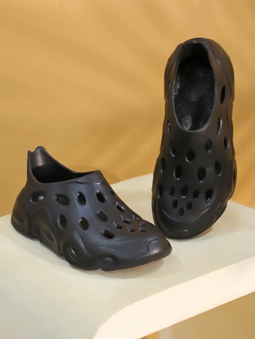 women black solid clogs - 21527816 - Standard Image - 0