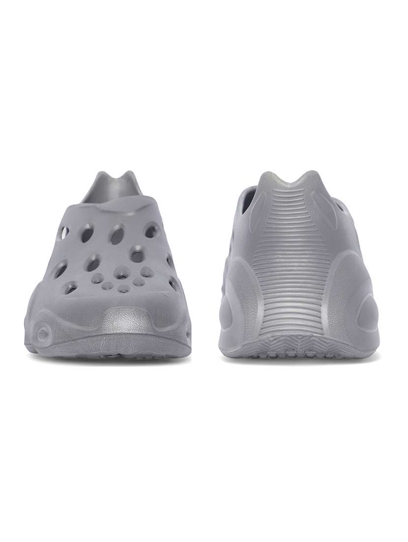 women solid grey clogs - 21527817 -  Standard Image - 3