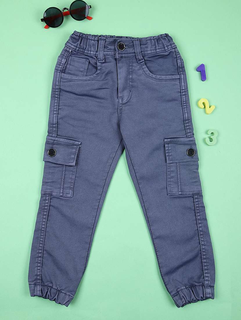 boys mid rise solid plain cargo