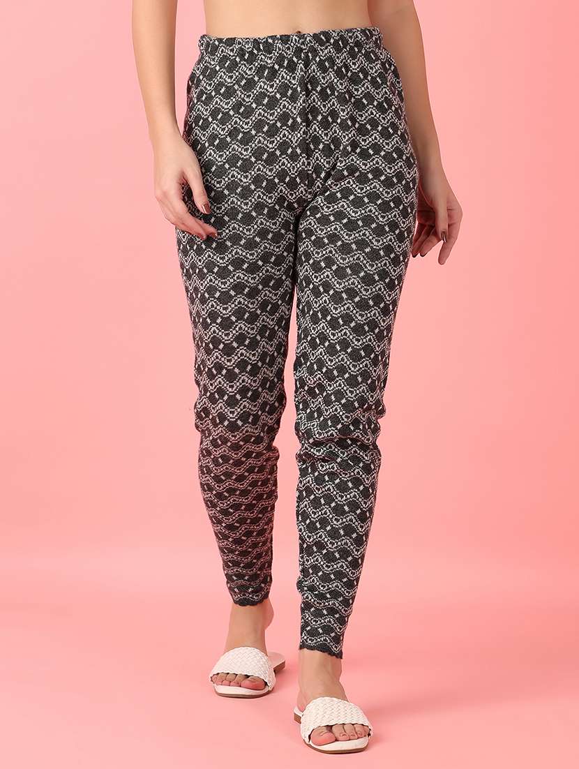 women self design woolen legging